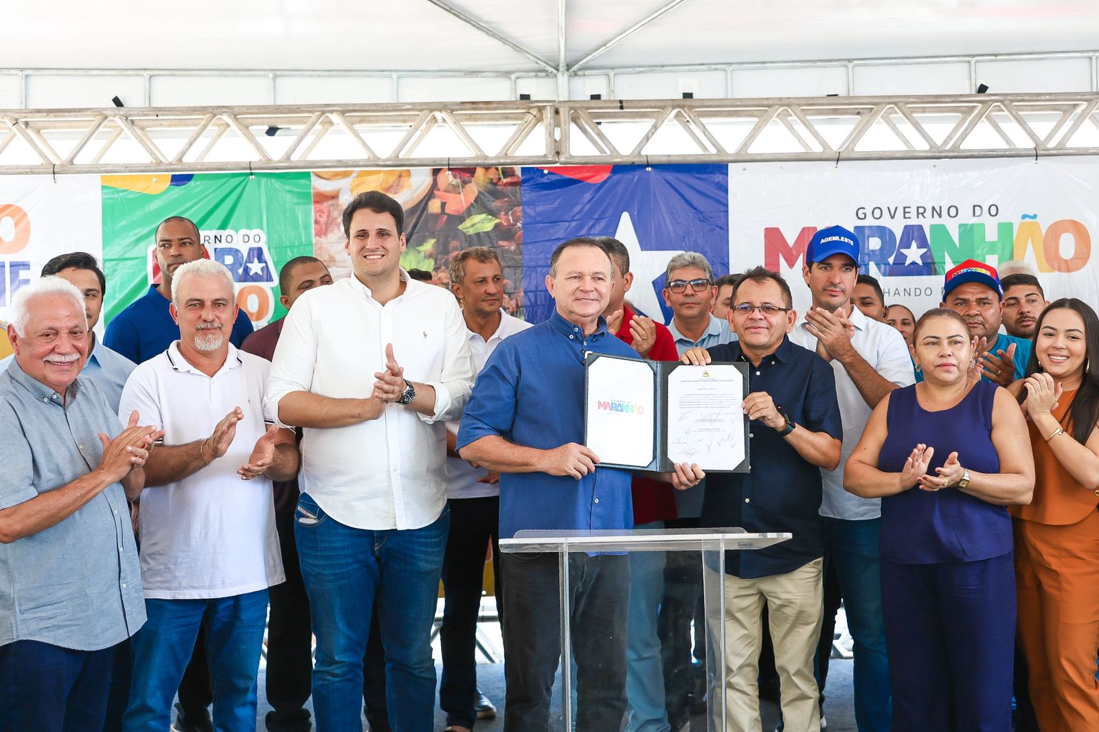 Parnarama recebe Estação Tech, Viva/Procon e centenas de cartões do Programa Maranhão Livre da Fome