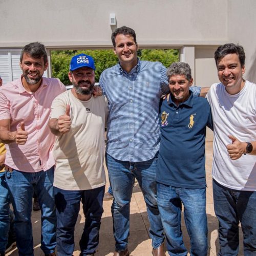 Grupos políticos opostos apoiam pré-candidatura de Orleans em Passagem Franca